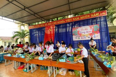 LIÊN ĐỘI: Trung Thu Sôi Động và Nghĩa Tình tại Trường THCS Chư Êwi, Cư Kuin